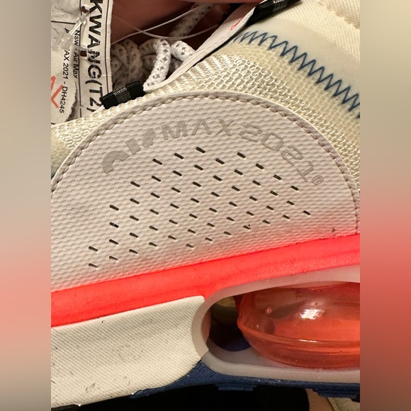 Nike Air Max 2021 Summit White Solar Red Sample